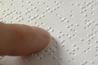 ../_images/braille.jpg